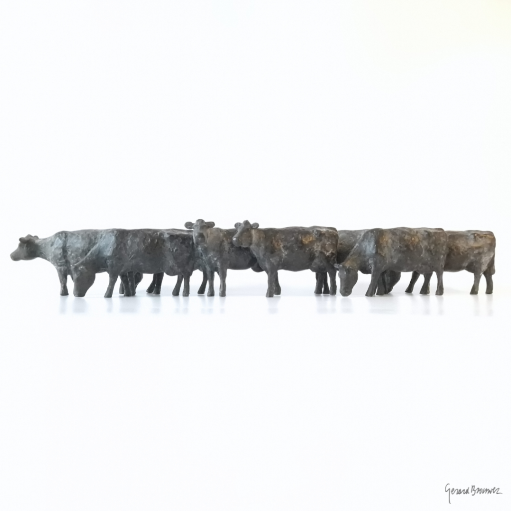 Gerard Brouwer Bronzen Beelden - 8m koeien 1