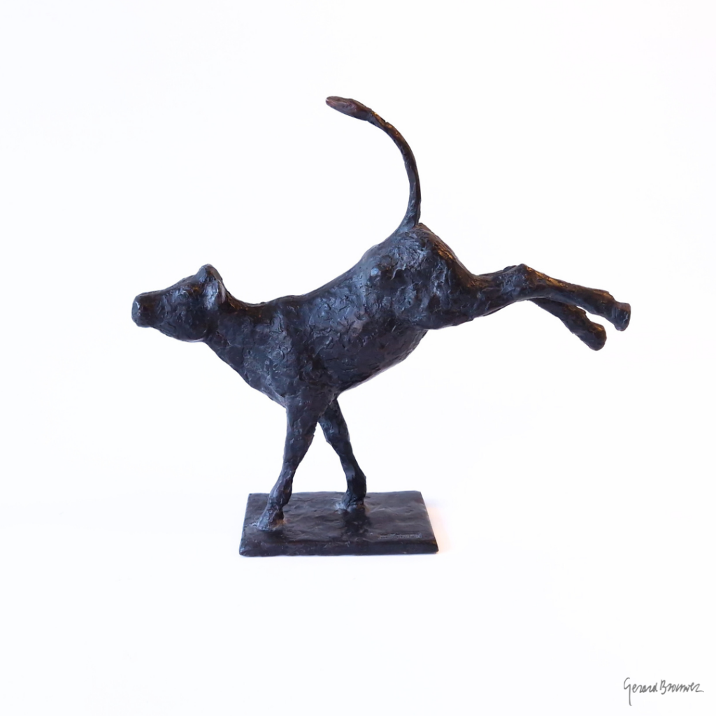 Dansend kalf - Bronze sculpture - Gerard